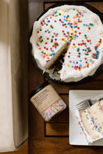 Load image into Gallery viewer, happy birthday soy candle