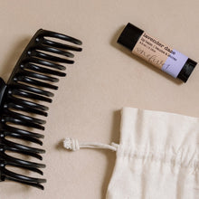 Load image into Gallery viewer, lavender daze lip balm