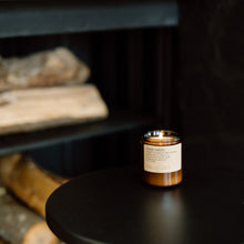 Load image into Gallery viewer, cozy cabin soy candle