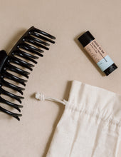 Load image into Gallery viewer, mint to be lip balm