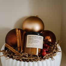 Load image into Gallery viewer, love at frost sight soy candle