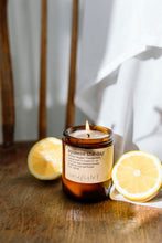 Load image into Gallery viewer, squeeze the day soy candle