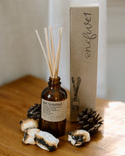 Load image into Gallery viewer, get toasted reed diffuser