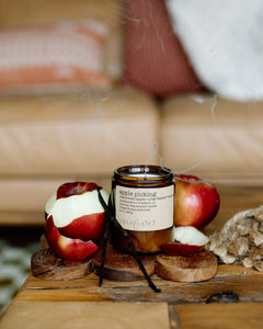 apple picking soy candle