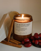 Load image into Gallery viewer, love at frost sight soy candle
