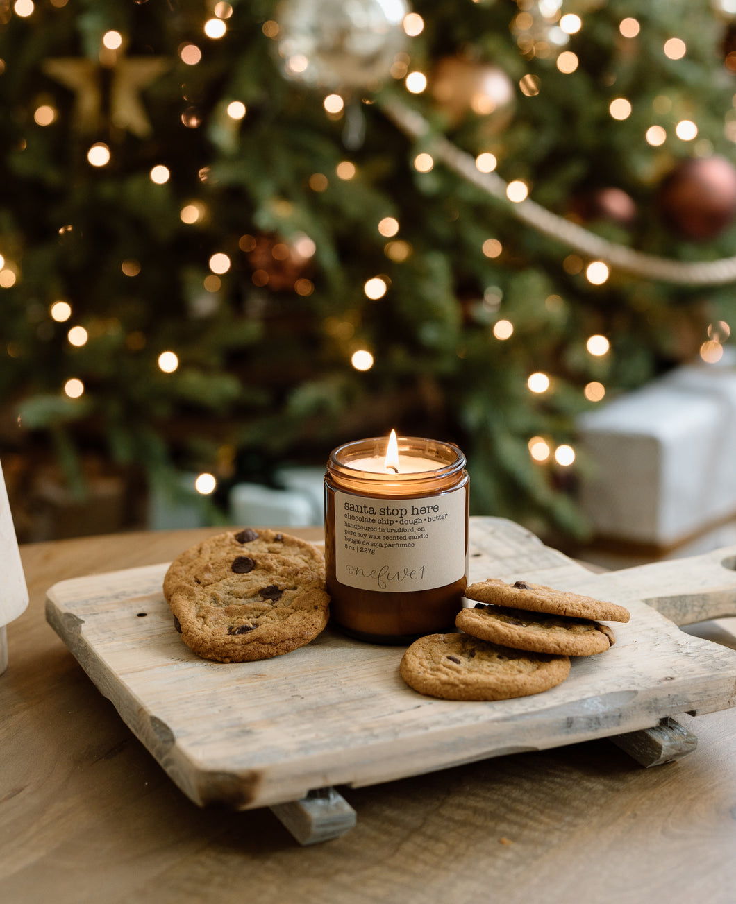 santa stop here soy candle