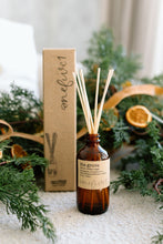 Load image into Gallery viewer, the grove reed diffuser
