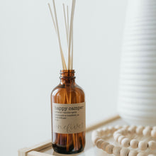 Load image into Gallery viewer, happy camper reed diffuser
